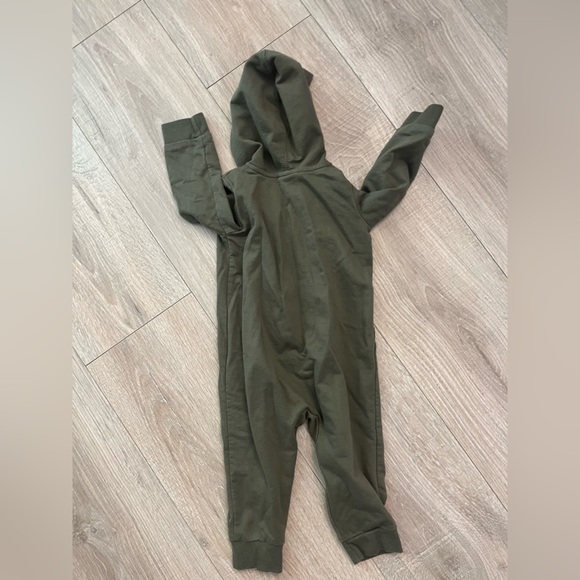 Nike Romper 12 months - Picture 2 of 3